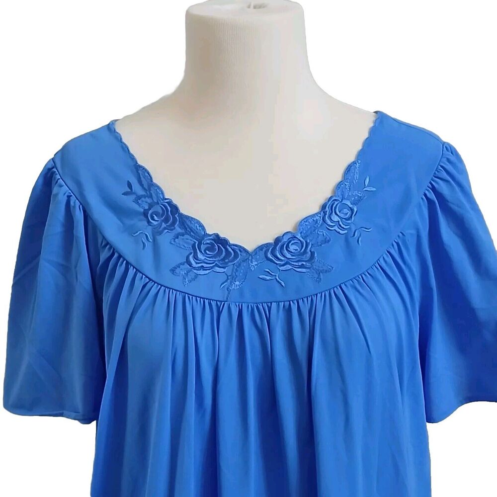 SHADOWLINE Nightgown Blue Nylon Sheer Short Full Floral Embroidery Lace Medium